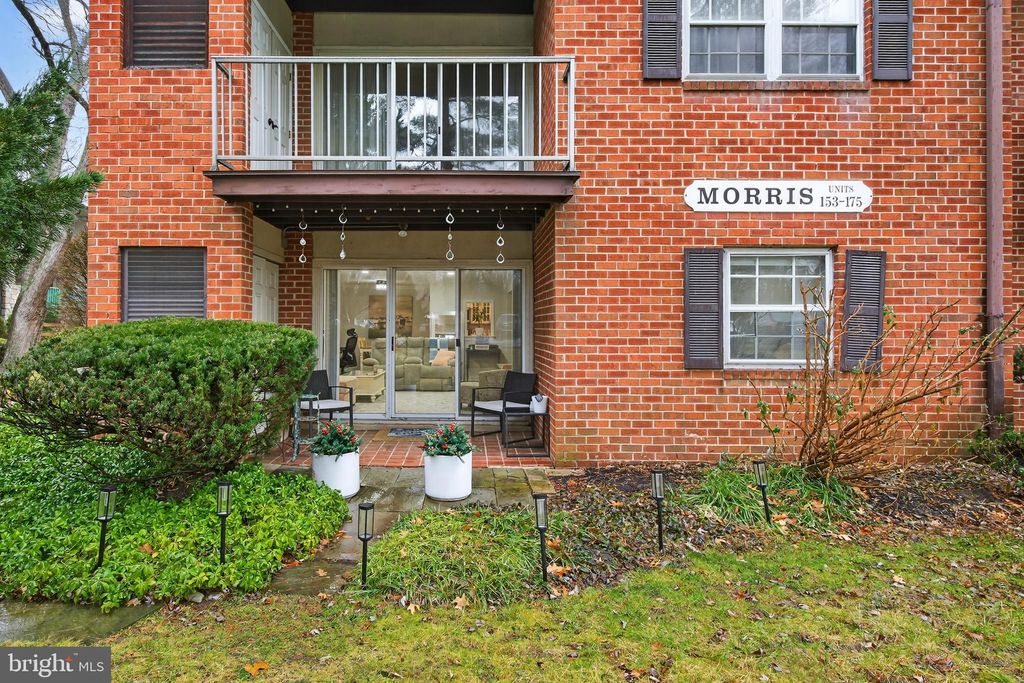 Photo of 159 Drummers Lane #159, WAYNE, PA 19087 (MLS # PACT2116462)