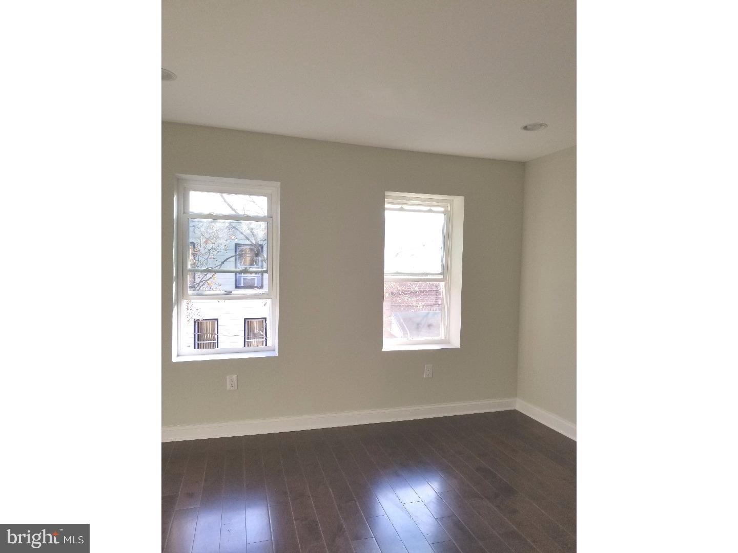 PASSYUNK SQUARE - Residential