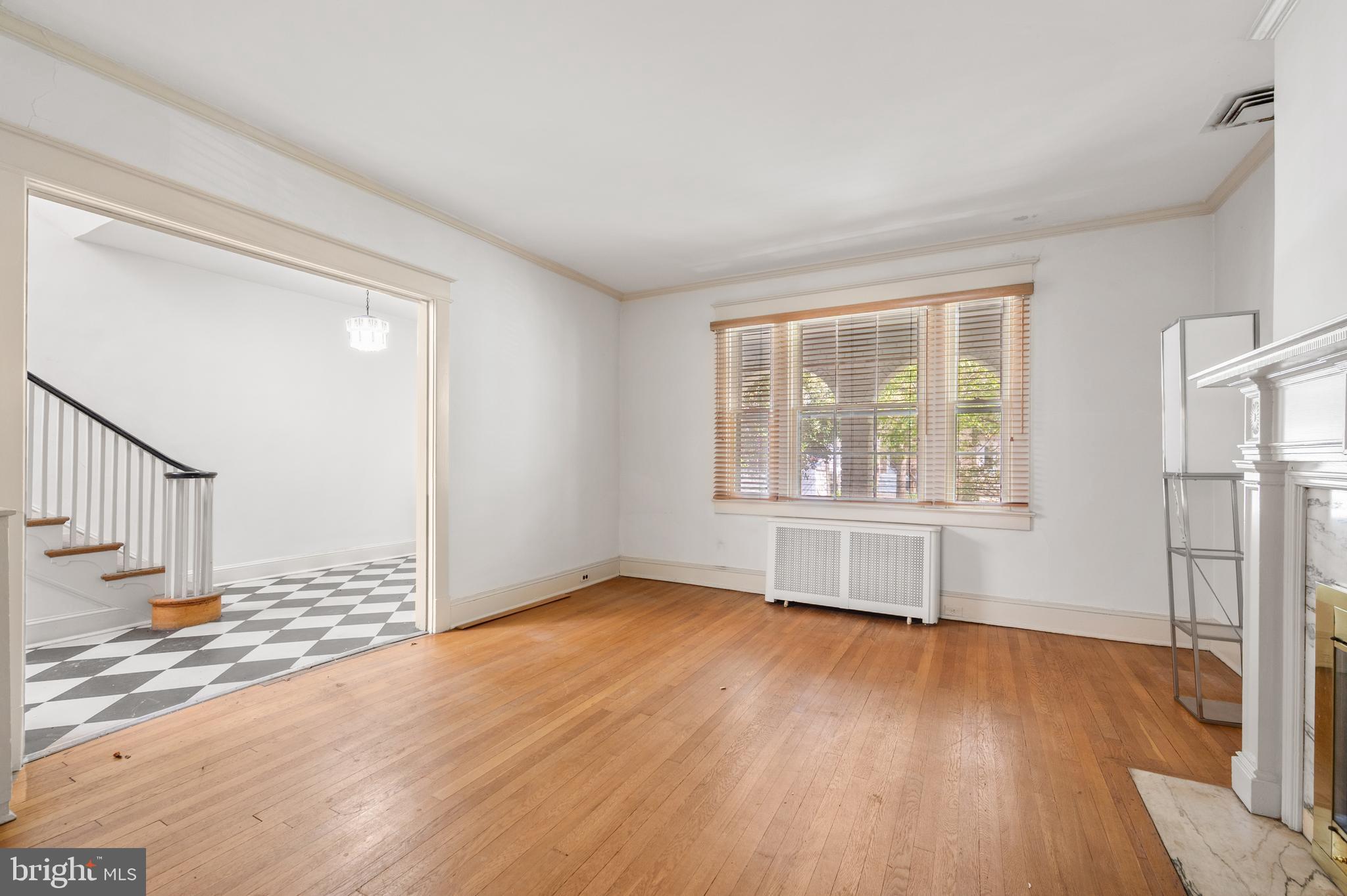 2320 ASHMEAD PLACE NW