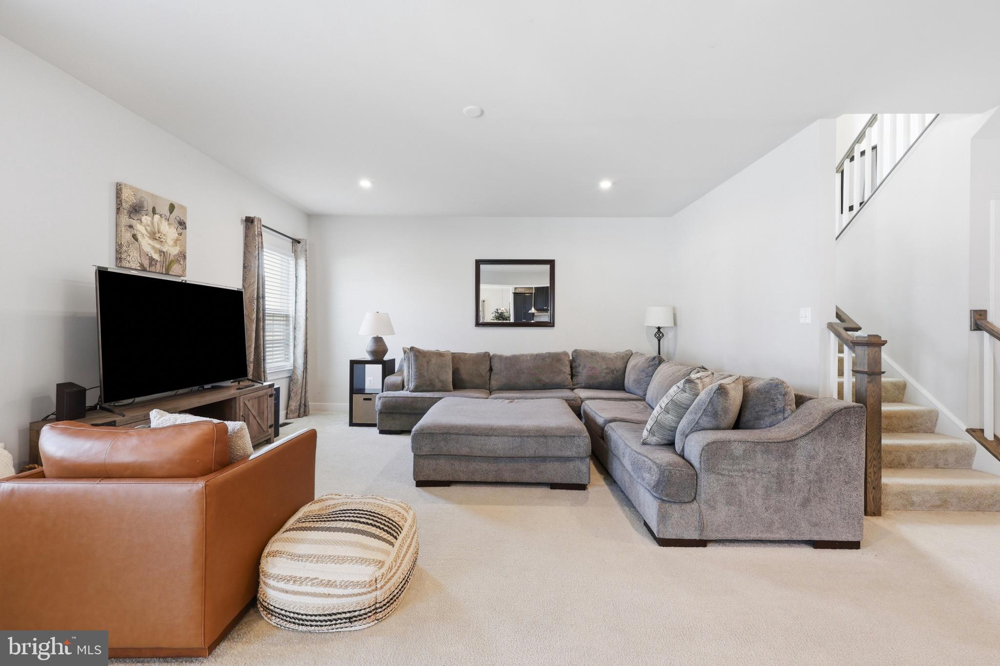504 RUSHBROOK ROAD - Photo 3