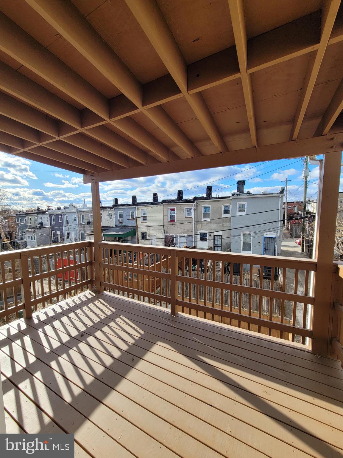MADISON EASTEND - Residential