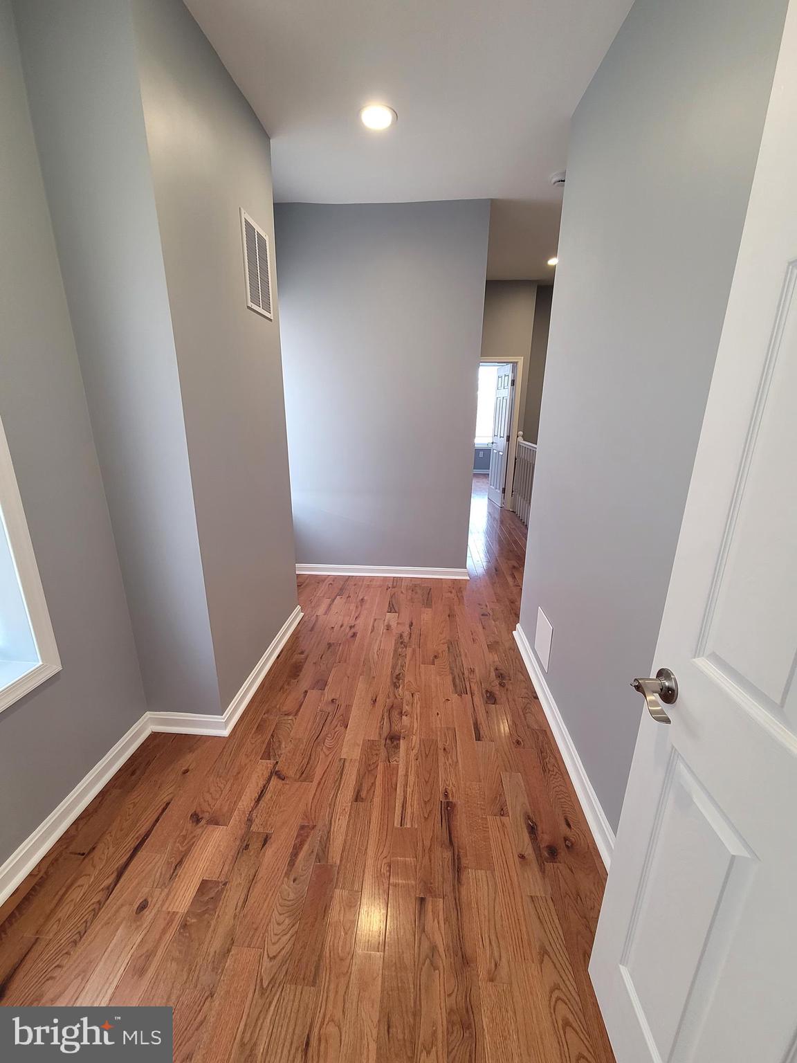 MADISON EASTEND - Residential