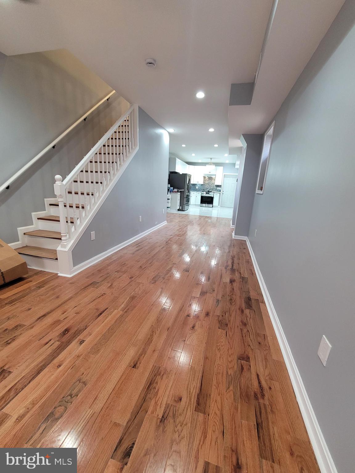 MADISON EASTEND - Residential