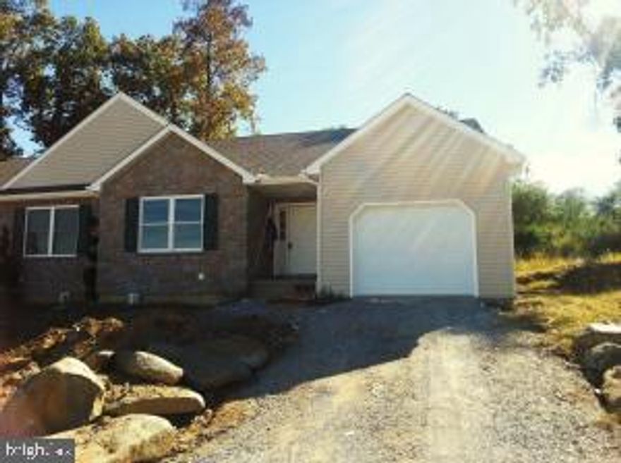 Beautiful Rancher with vaulted ceilings, open floor plan, master bedroom suite. One floor living at its finest, great country location. Pick your flooring, kitchen, lighting and more. To be built, other models to choose from. ($185,000 Rancher)