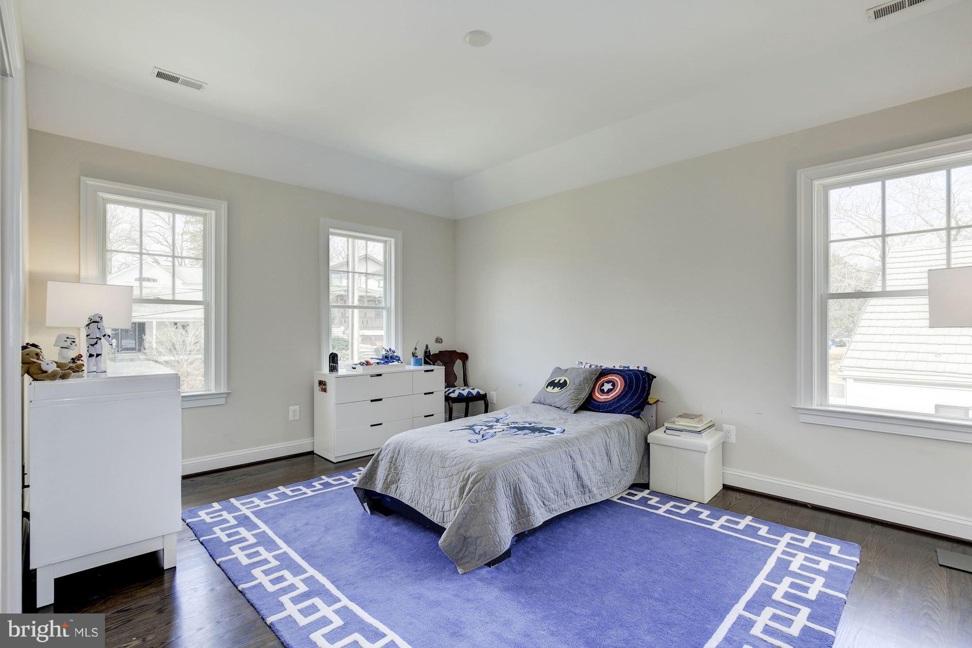 GLEN MAR PARK - Residential