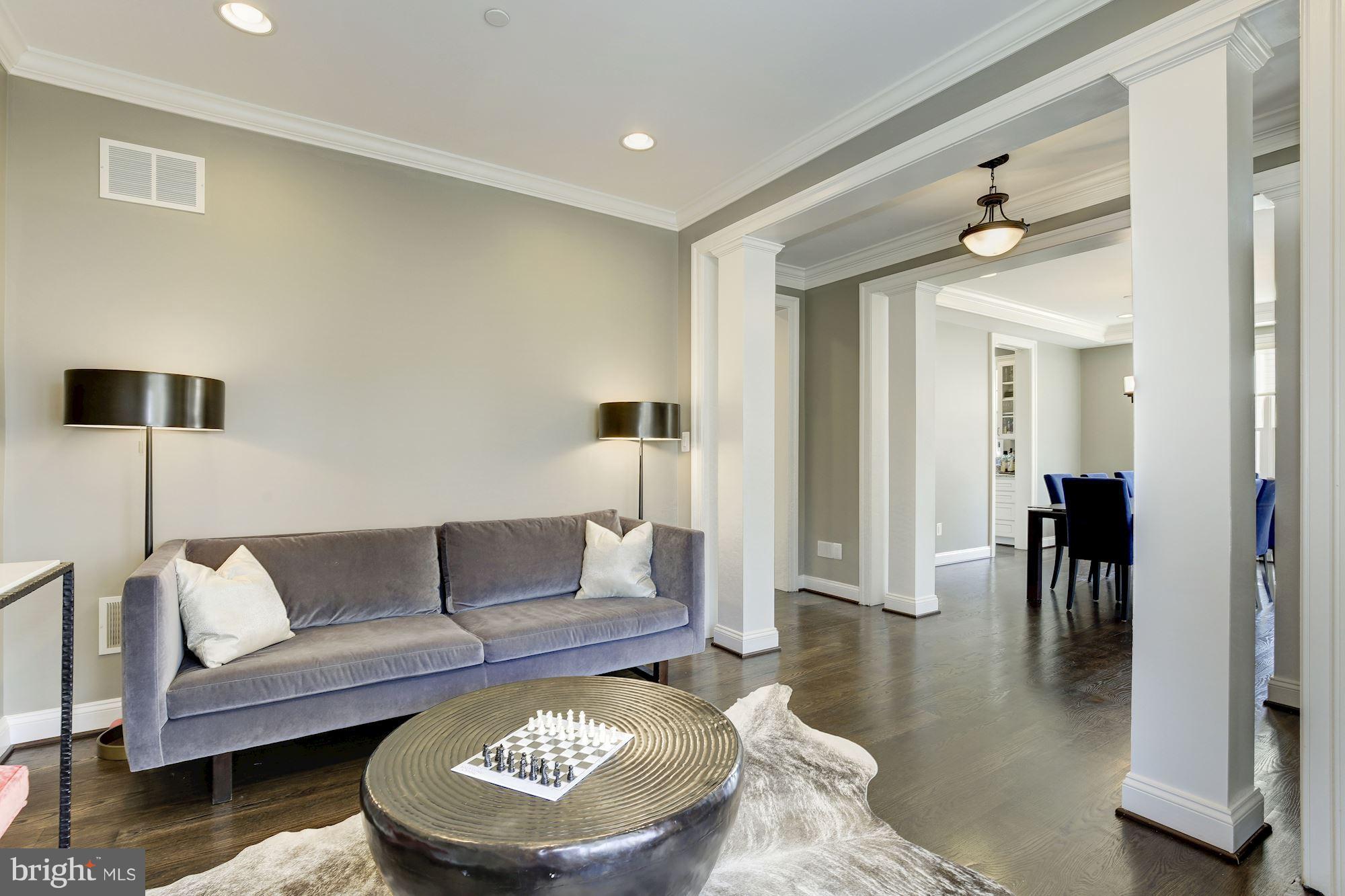 GLEN MAR PARK - Residential