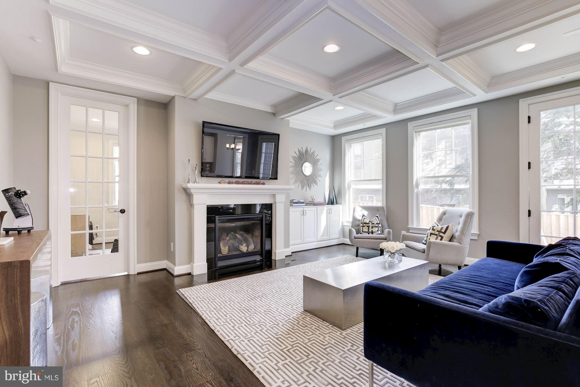 GLEN MAR PARK - Residential