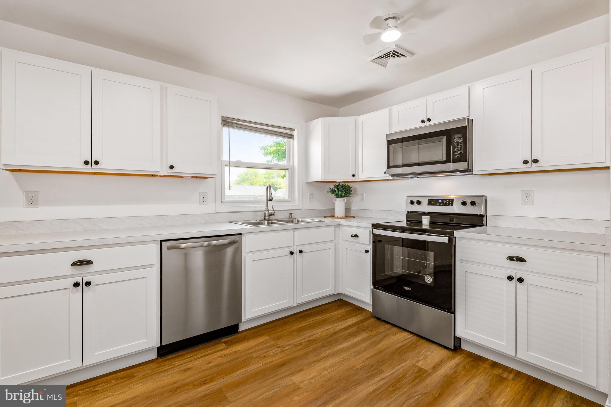 ELKWOOD ESTATES - Residential