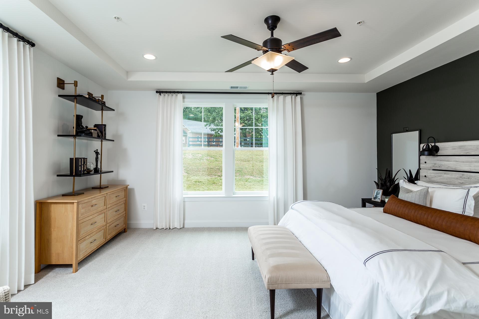 ROSEHILL MANOR - Residential