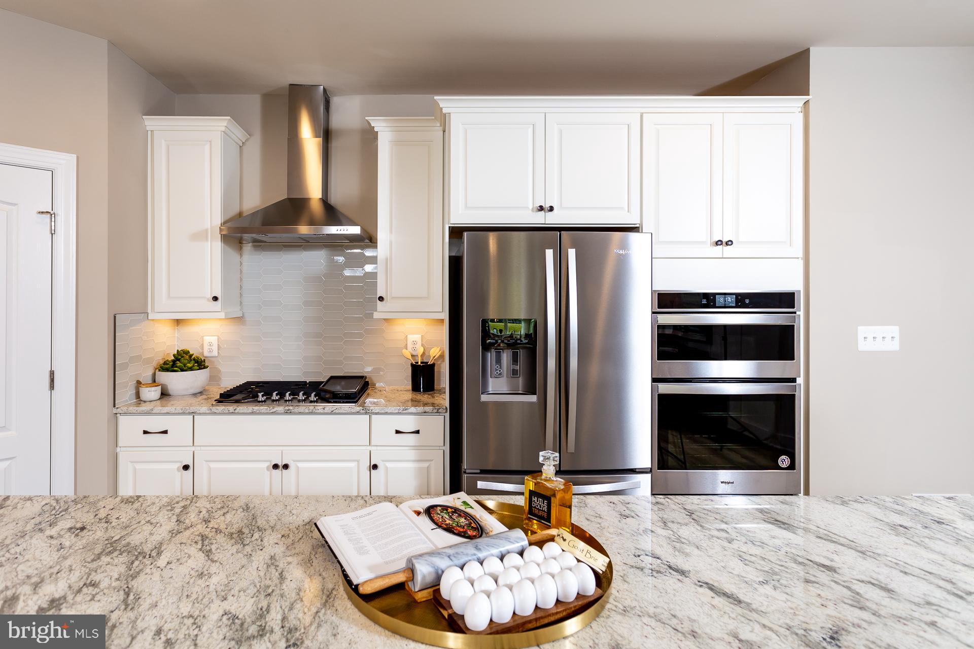 ROSEHILL MANOR - Residential