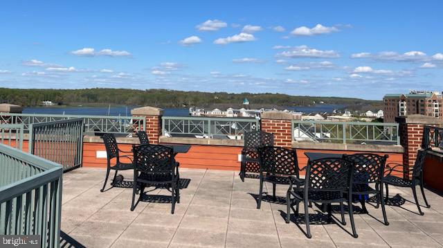 BEACON PARK I CONDOMINIU - Residential