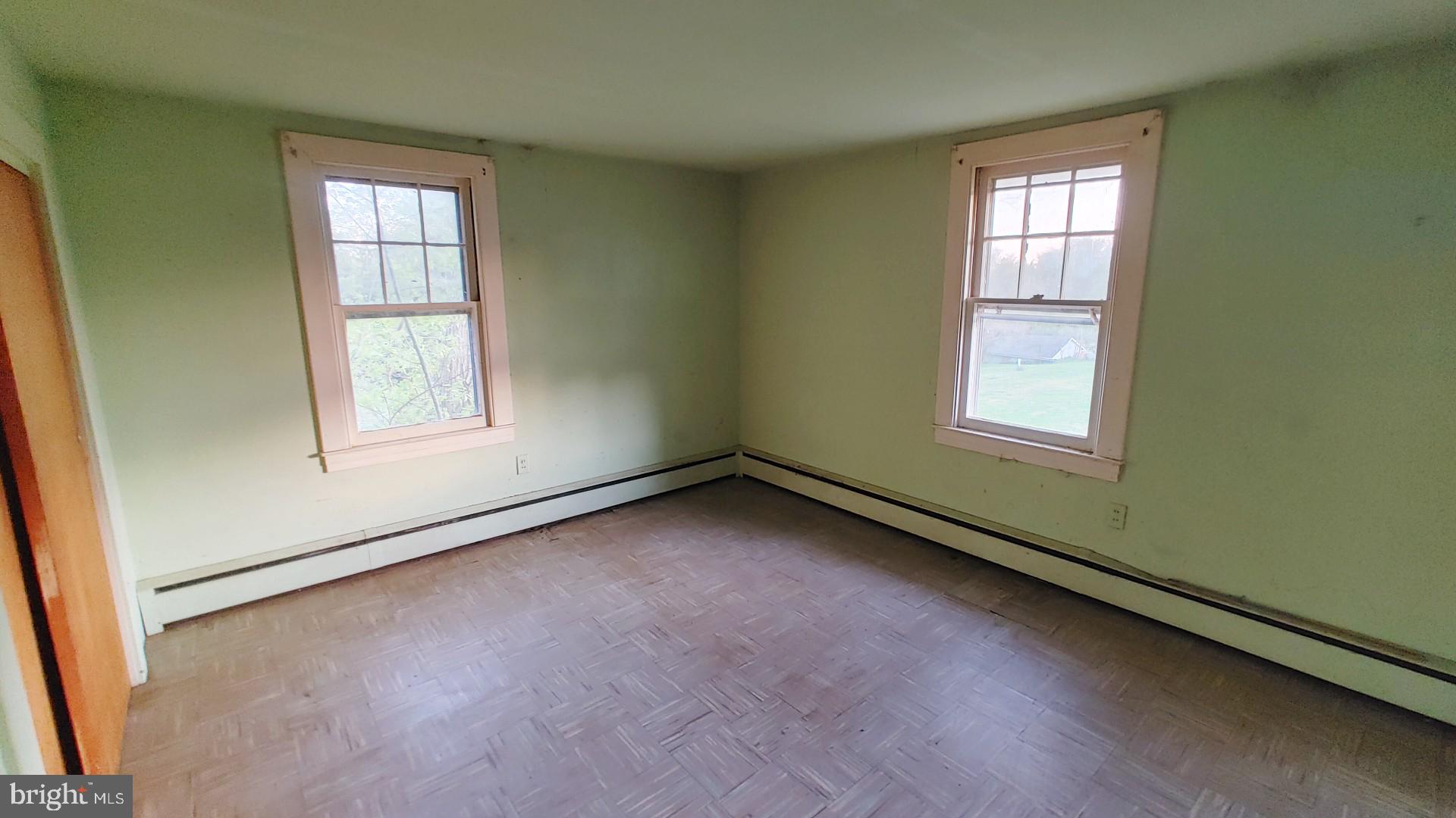 HARWOOD - Residential