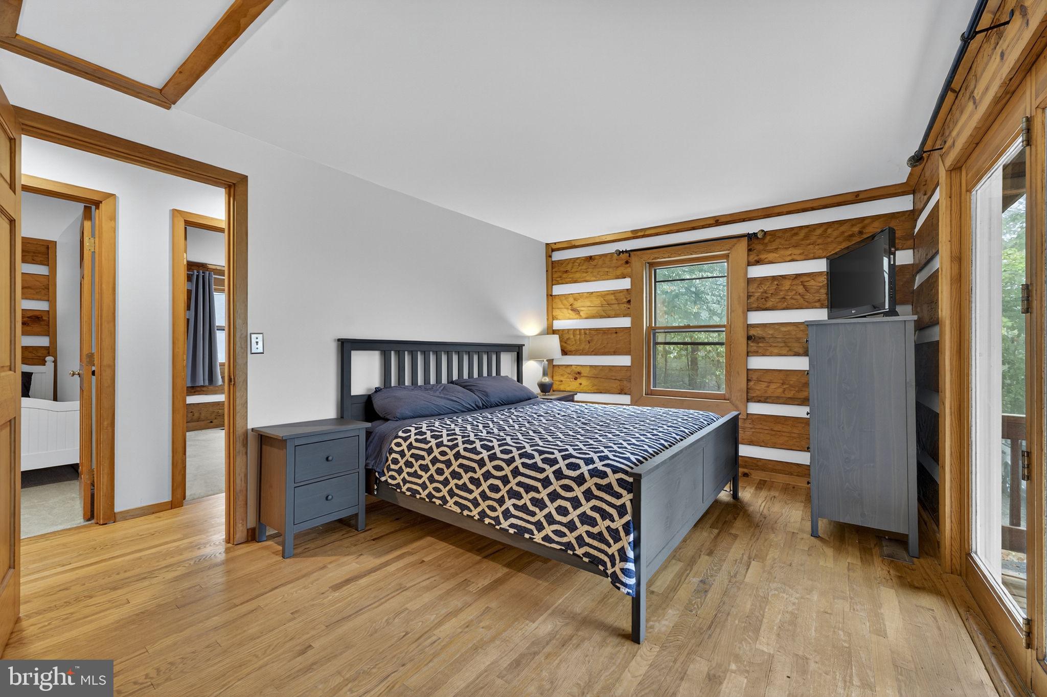 BULL RUN MOUNTAIN - Residential