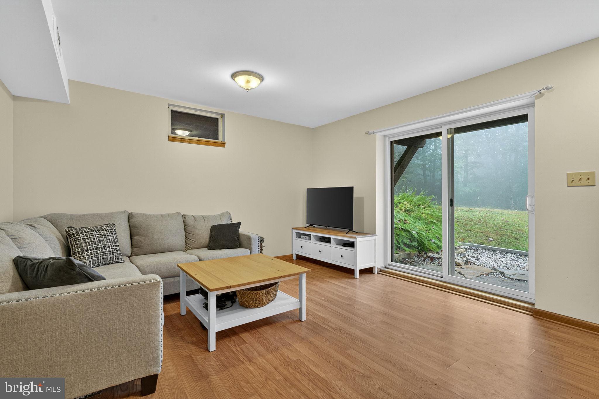 BULL RUN MOUNTAIN - Residential