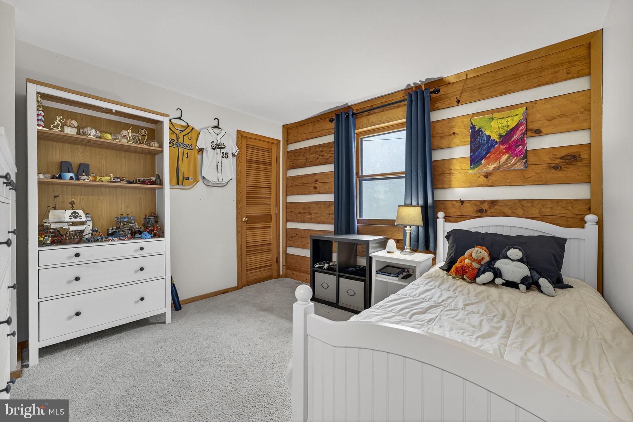 BULL RUN MOUNTAIN - Residential