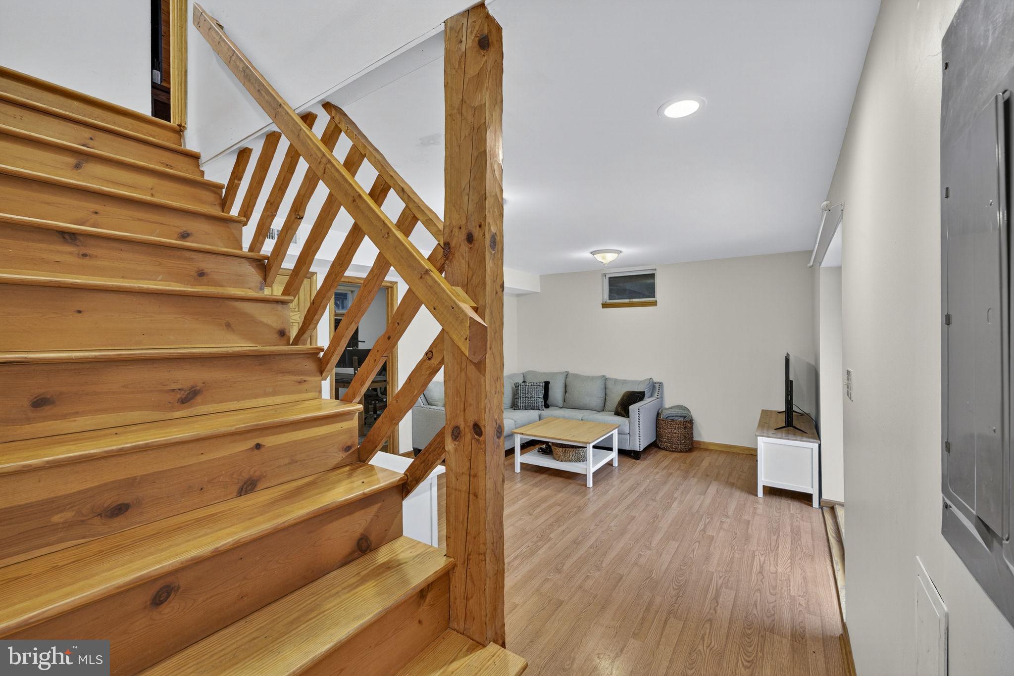 BULL RUN MOUNTAIN - Residential