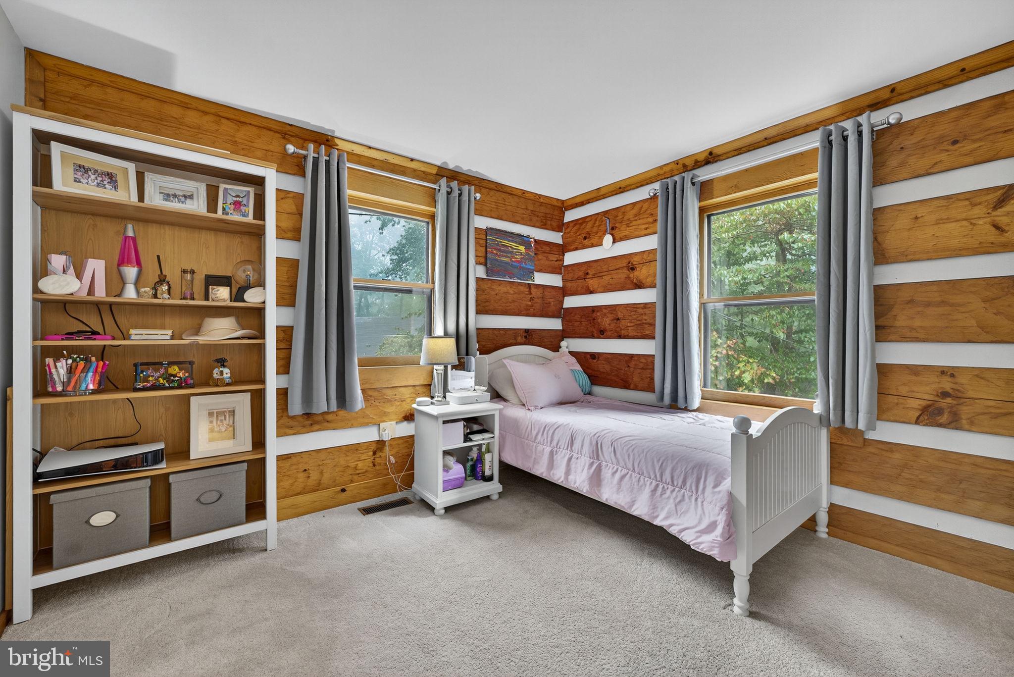 BULL RUN MOUNTAIN - Residential