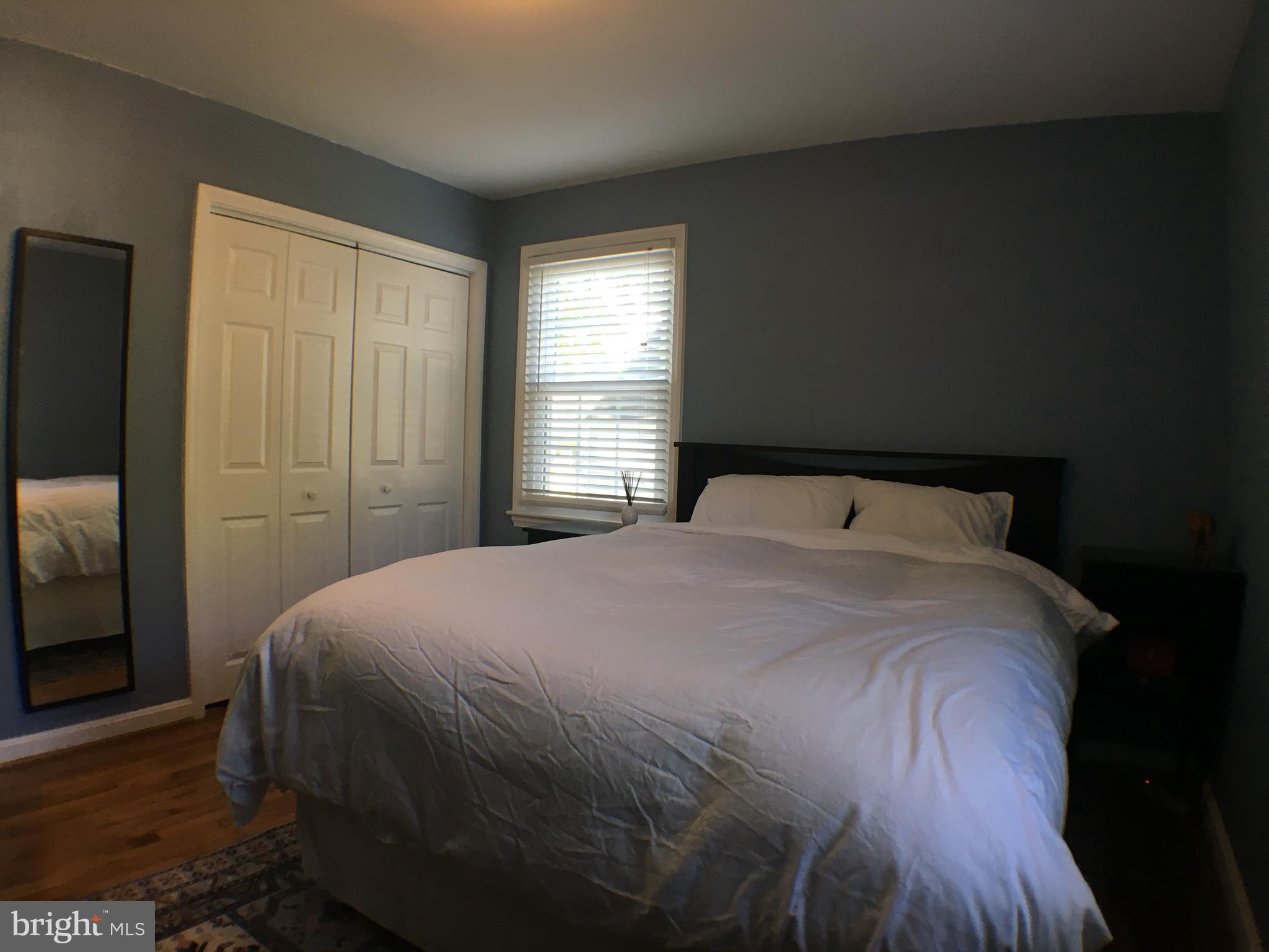 WEST FALLS CHURCH - Residential Lease