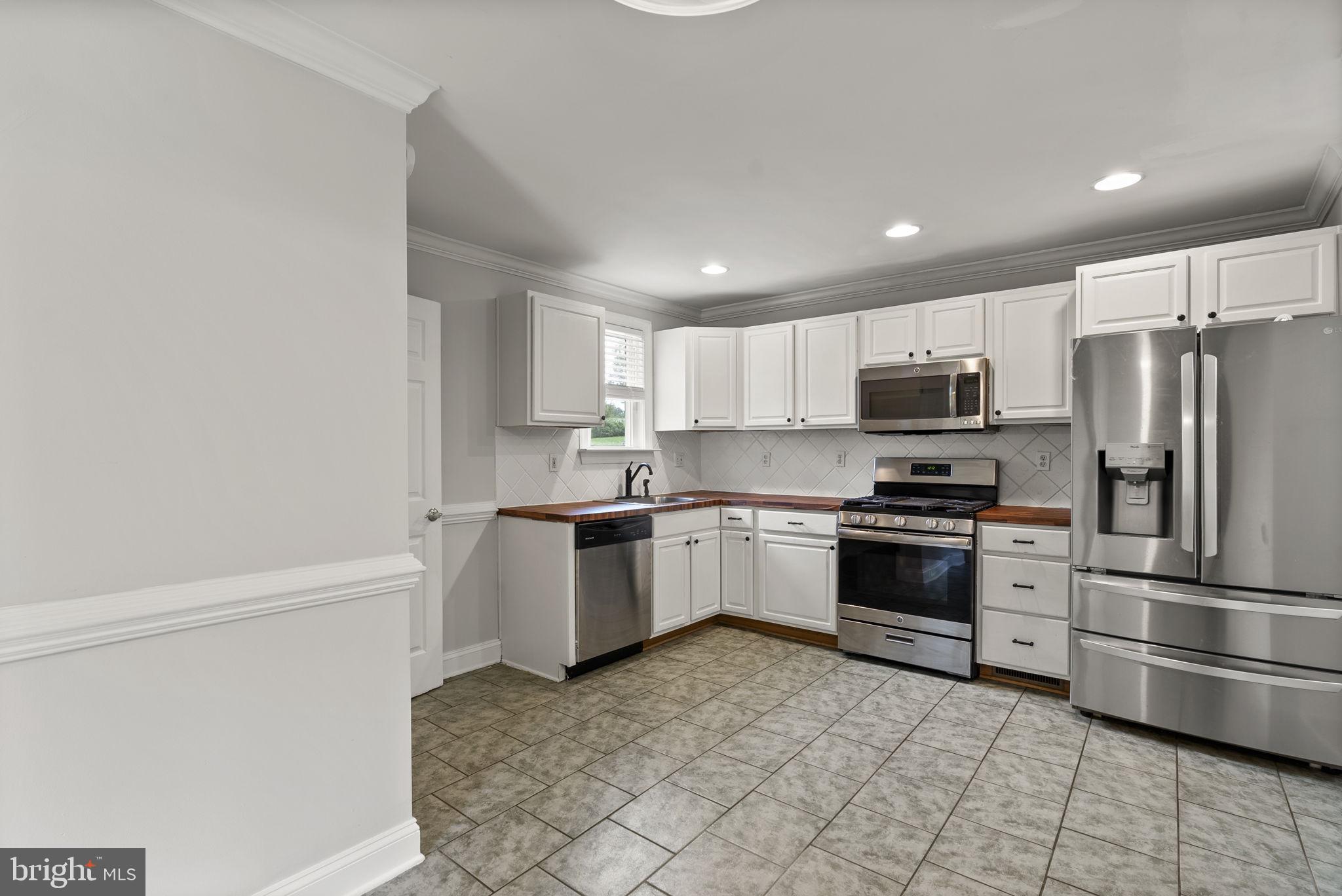 HARFORD FARMS - Residential