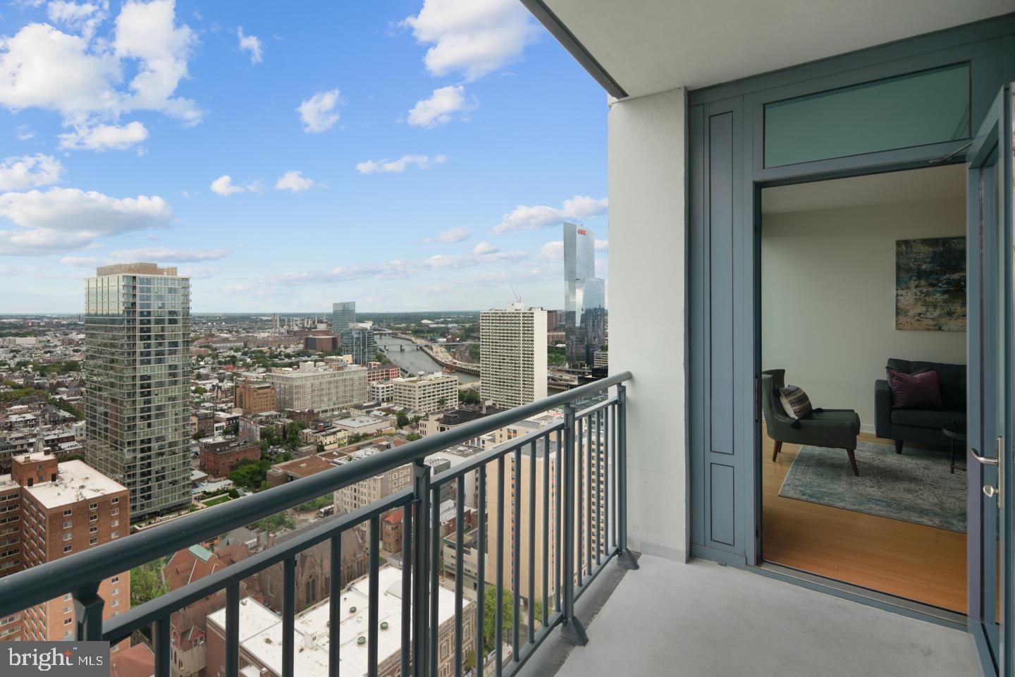 2101 MARKET STREET 3405