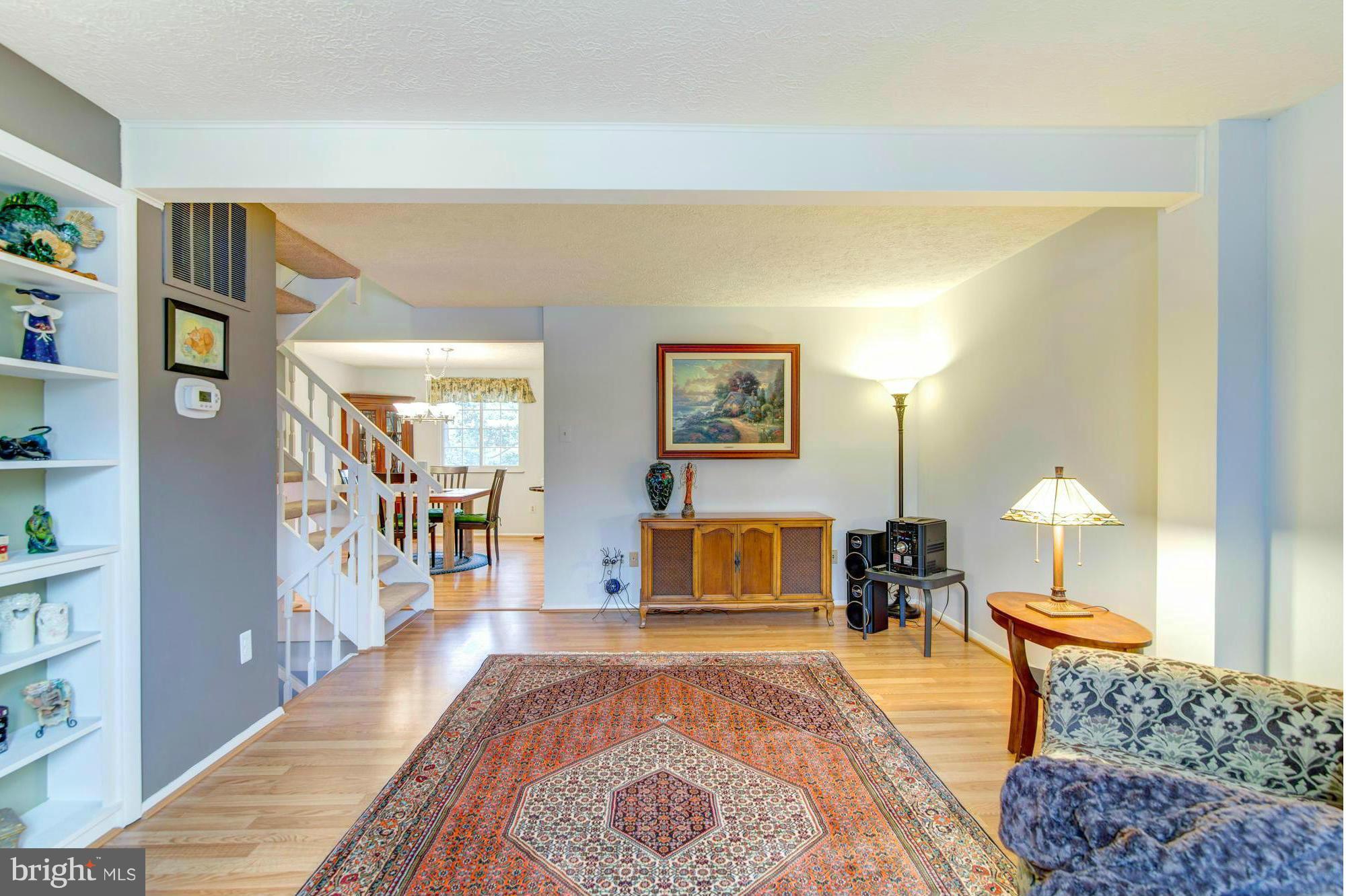 OAKTON COMMONS - Residential