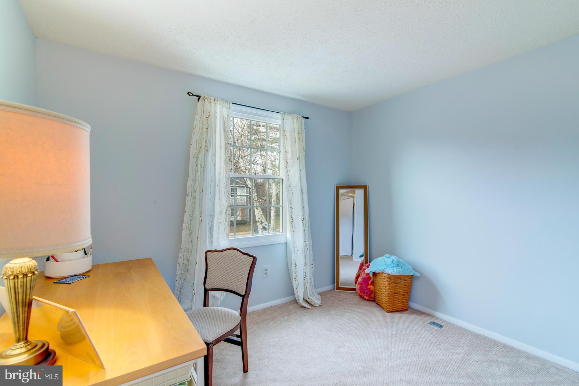 OAKTON COMMONS - Residential