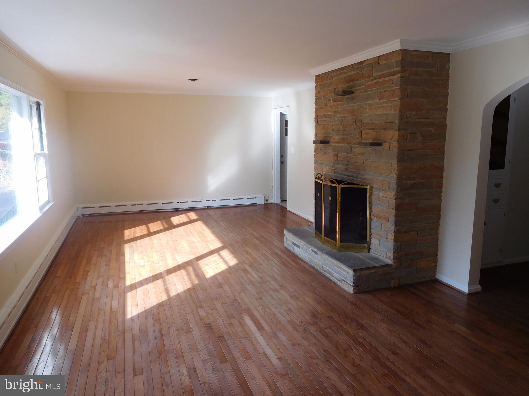 WILTON WOODS - Residential Lease