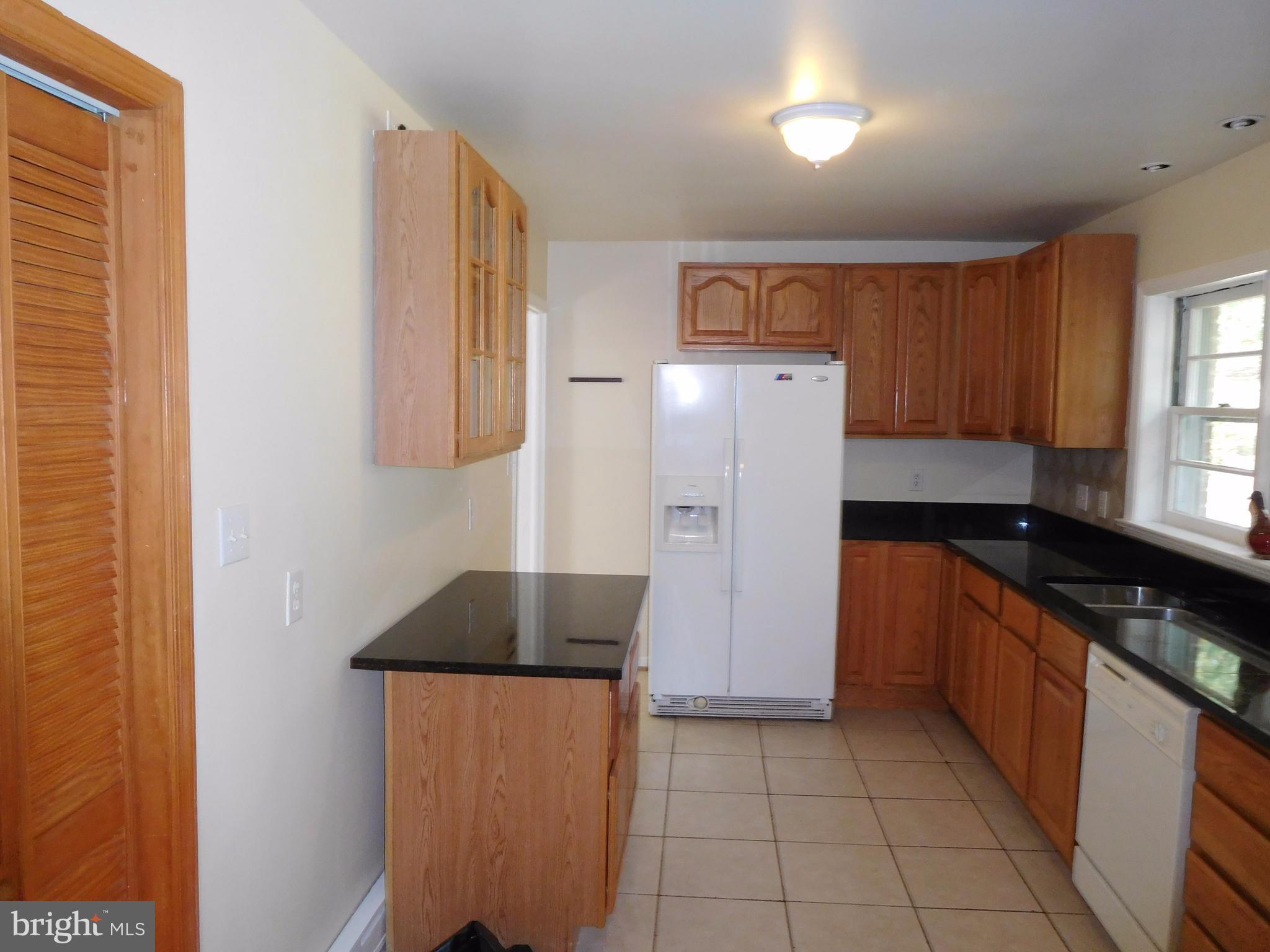 WILTON WOODS - Residential Lease