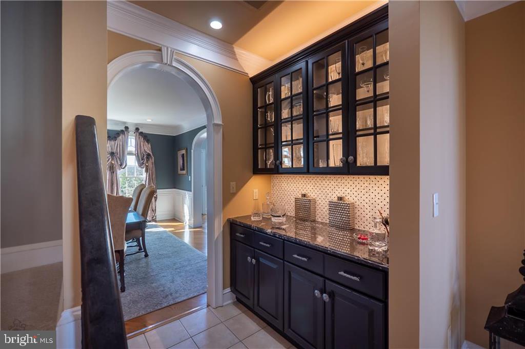 WEYHILL WOODS - Residential