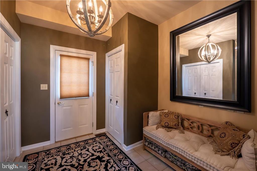 WEYHILL WOODS - Residential