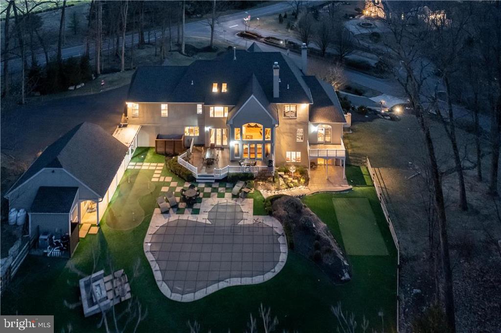 WEYHILL WOODS - Residential