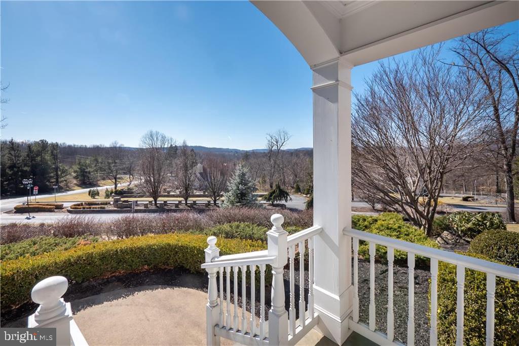 WEYHILL WOODS - Residential