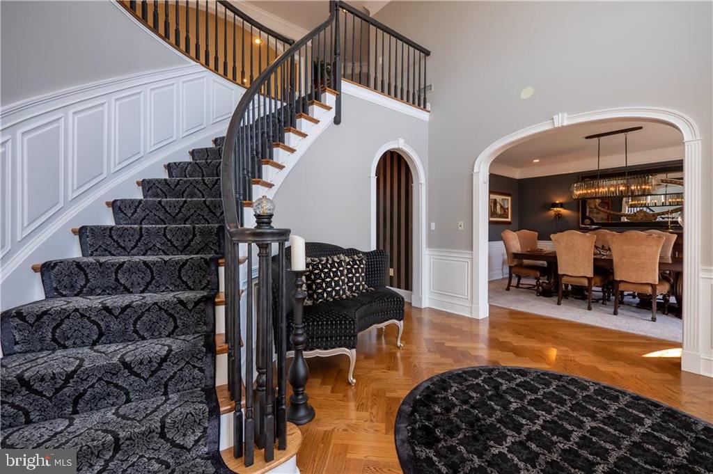 WEYHILL WOODS - Residential