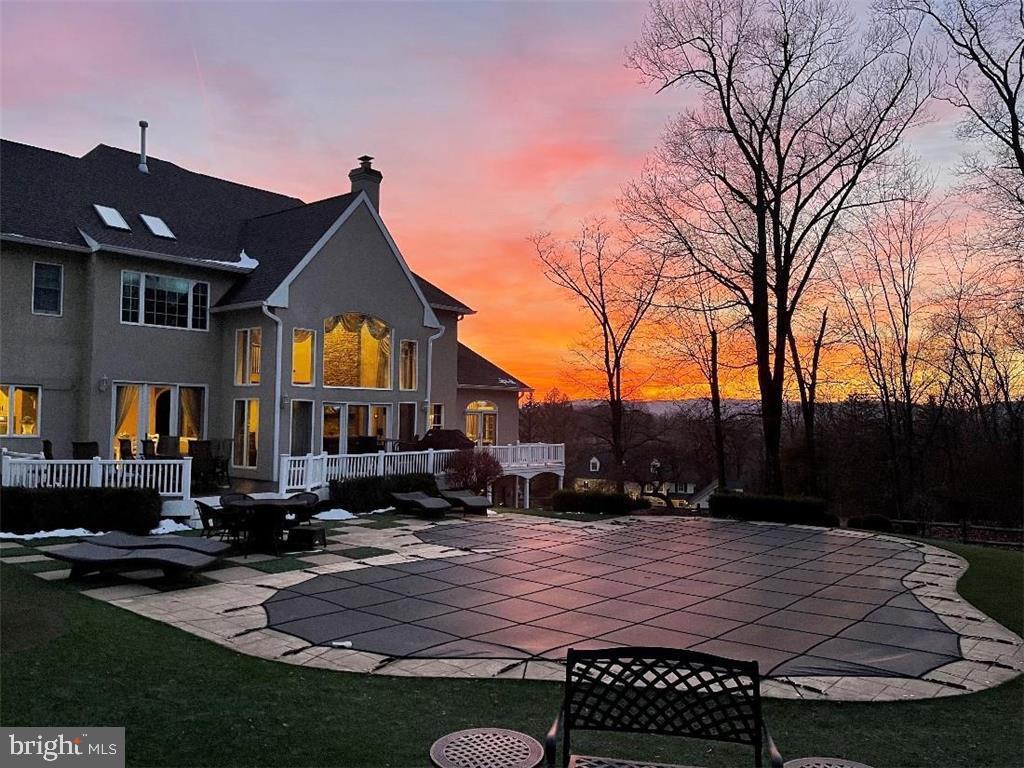 WEYHILL WOODS - Residential