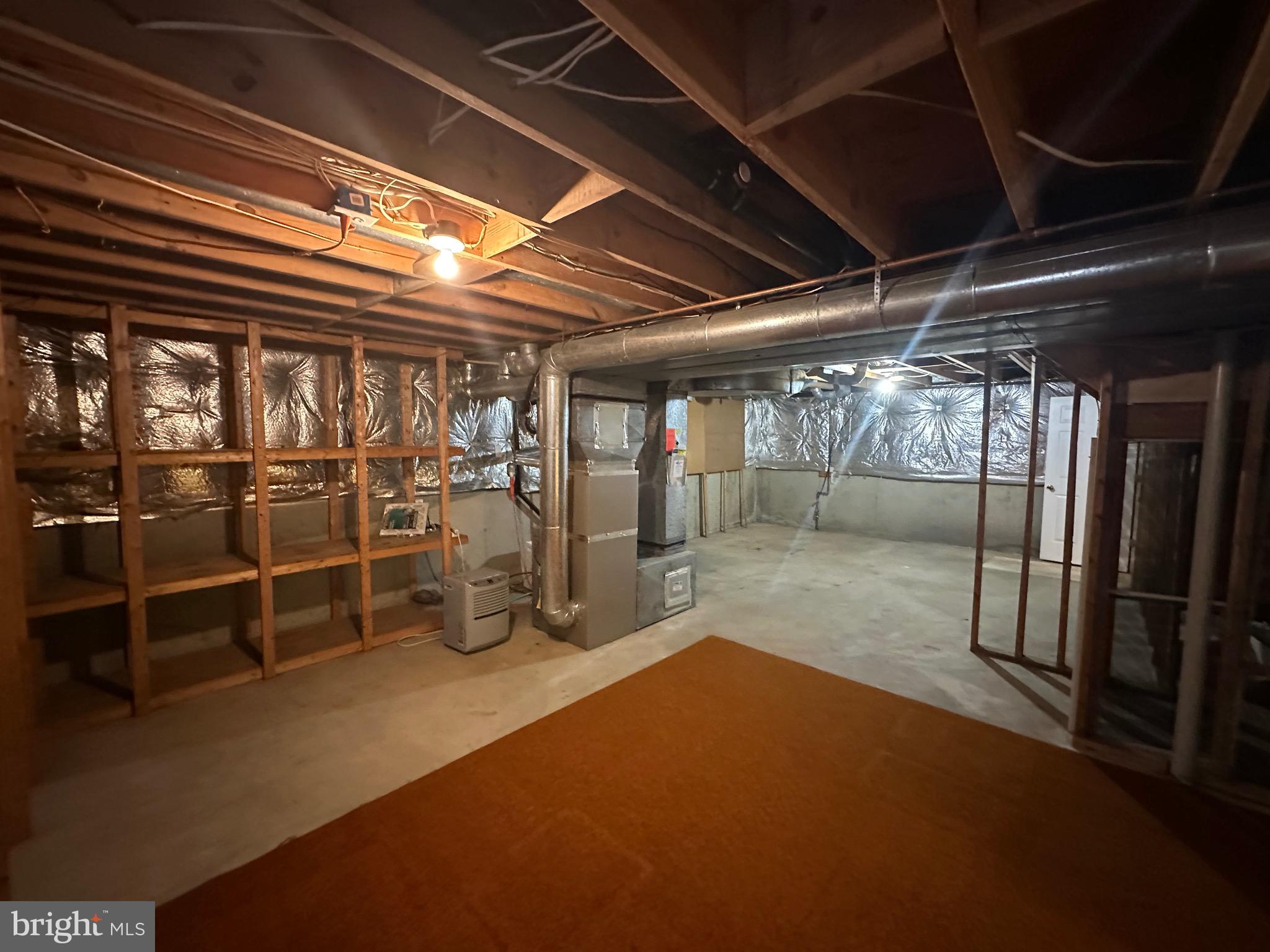 ORANGE HUNT ESTATES WEST - Residential Lease