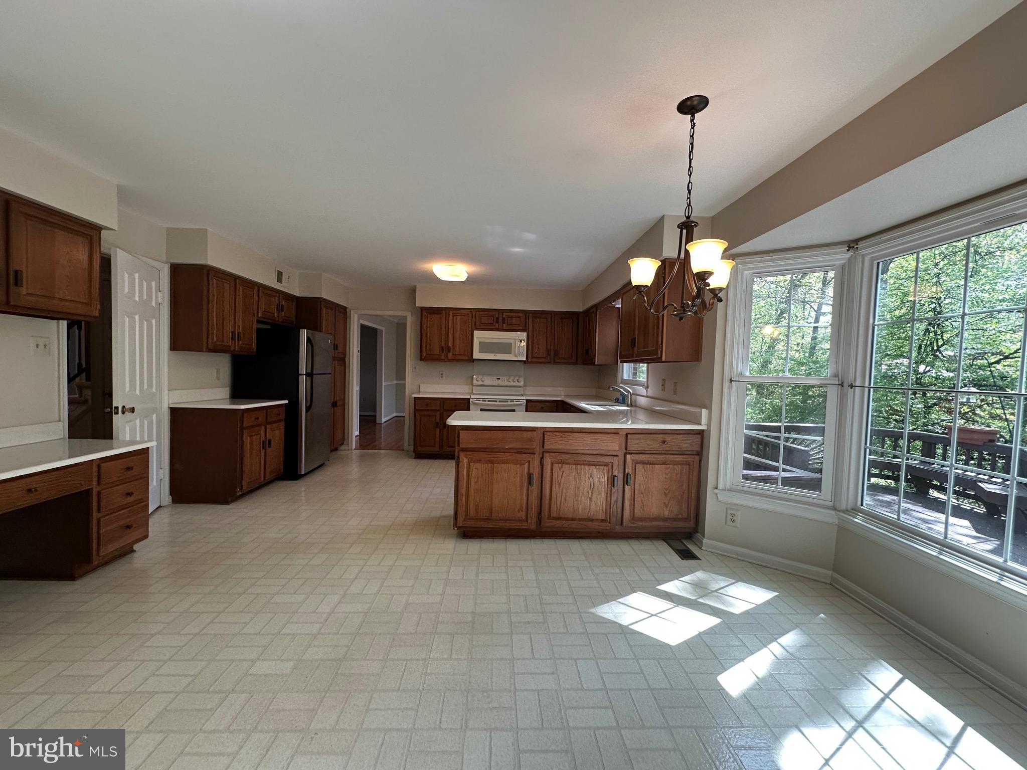 ORANGE HUNT ESTATES WEST - Residential Lease