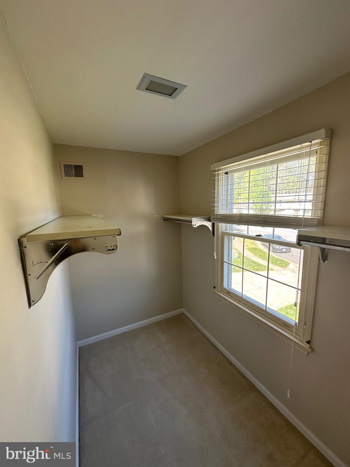 ORANGE HUNT ESTATES WEST - Residential Lease