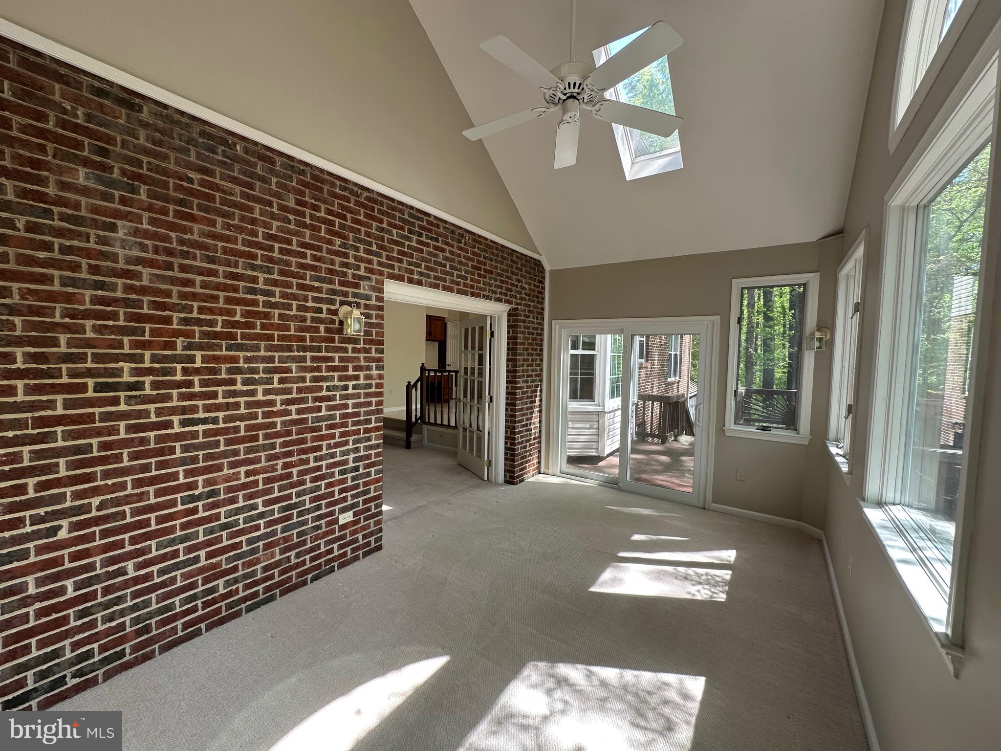 ORANGE HUNT ESTATES WEST - Residential Lease