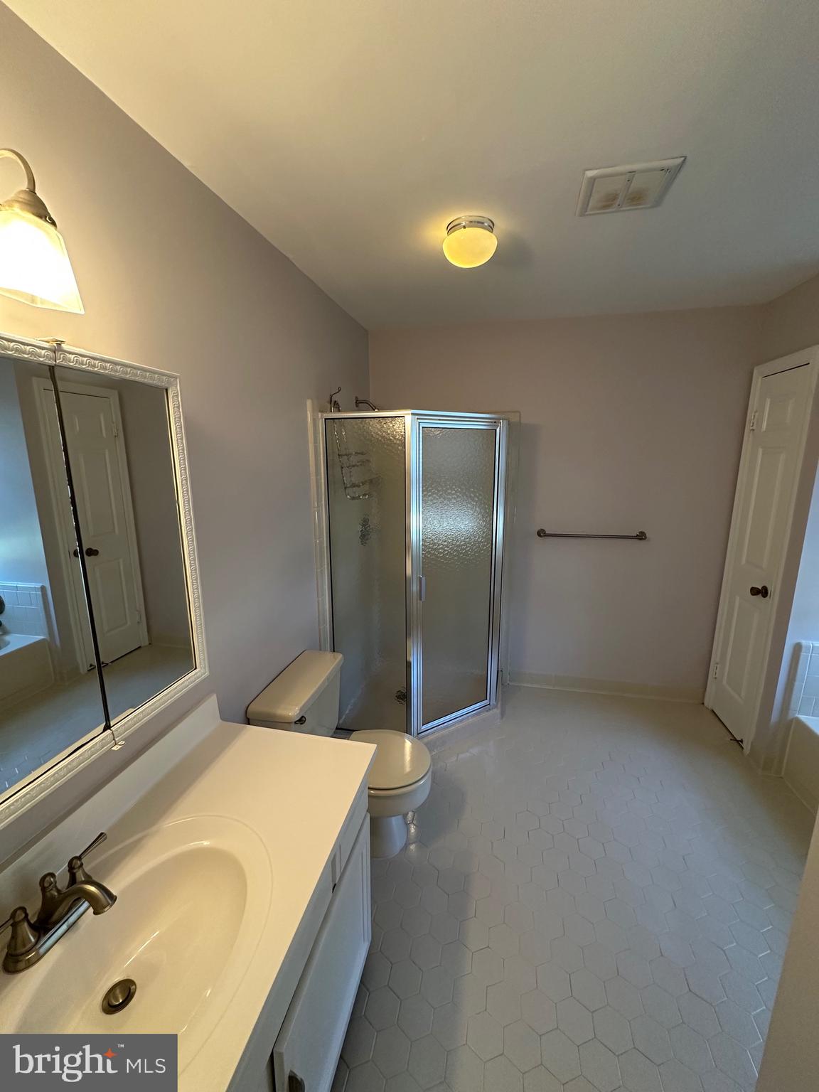 ORANGE HUNT ESTATES WEST - Residential Lease