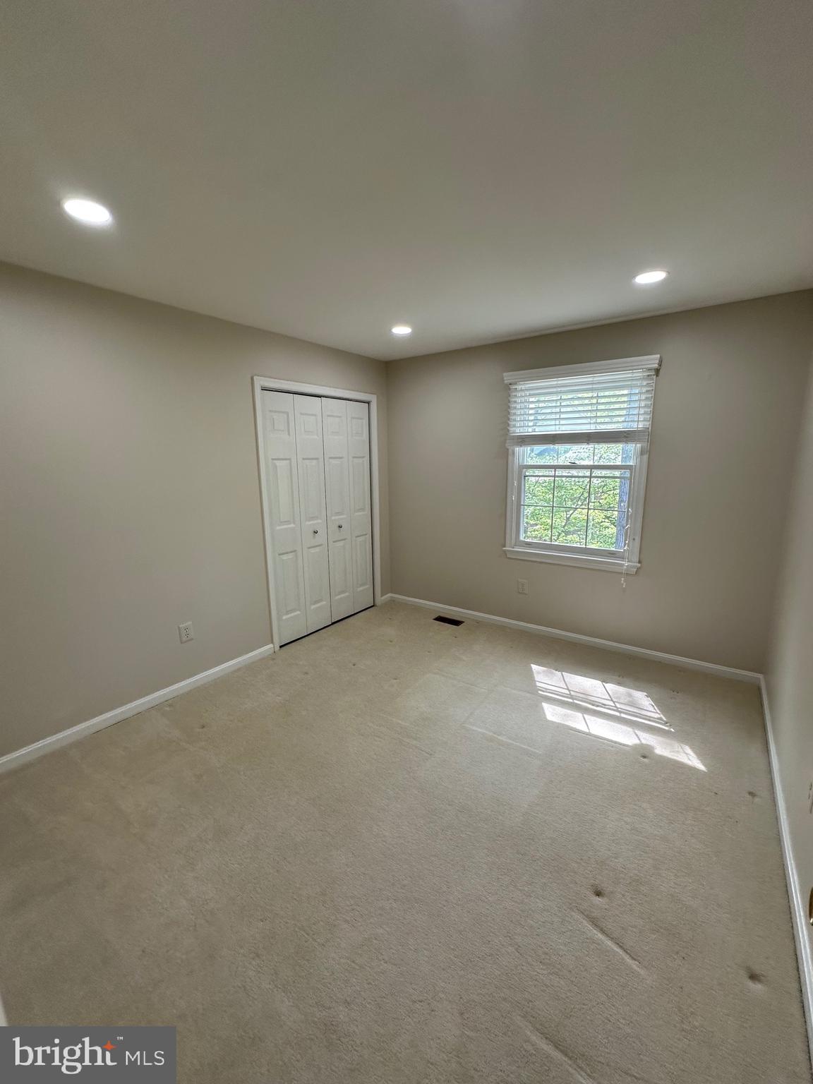 ORANGE HUNT ESTATES WEST - Residential Lease