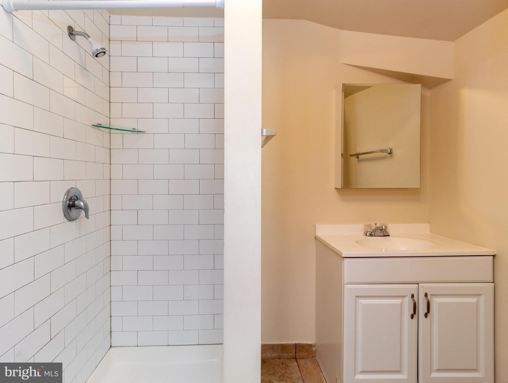 ST CHARLES - CARRINGTON - Residential