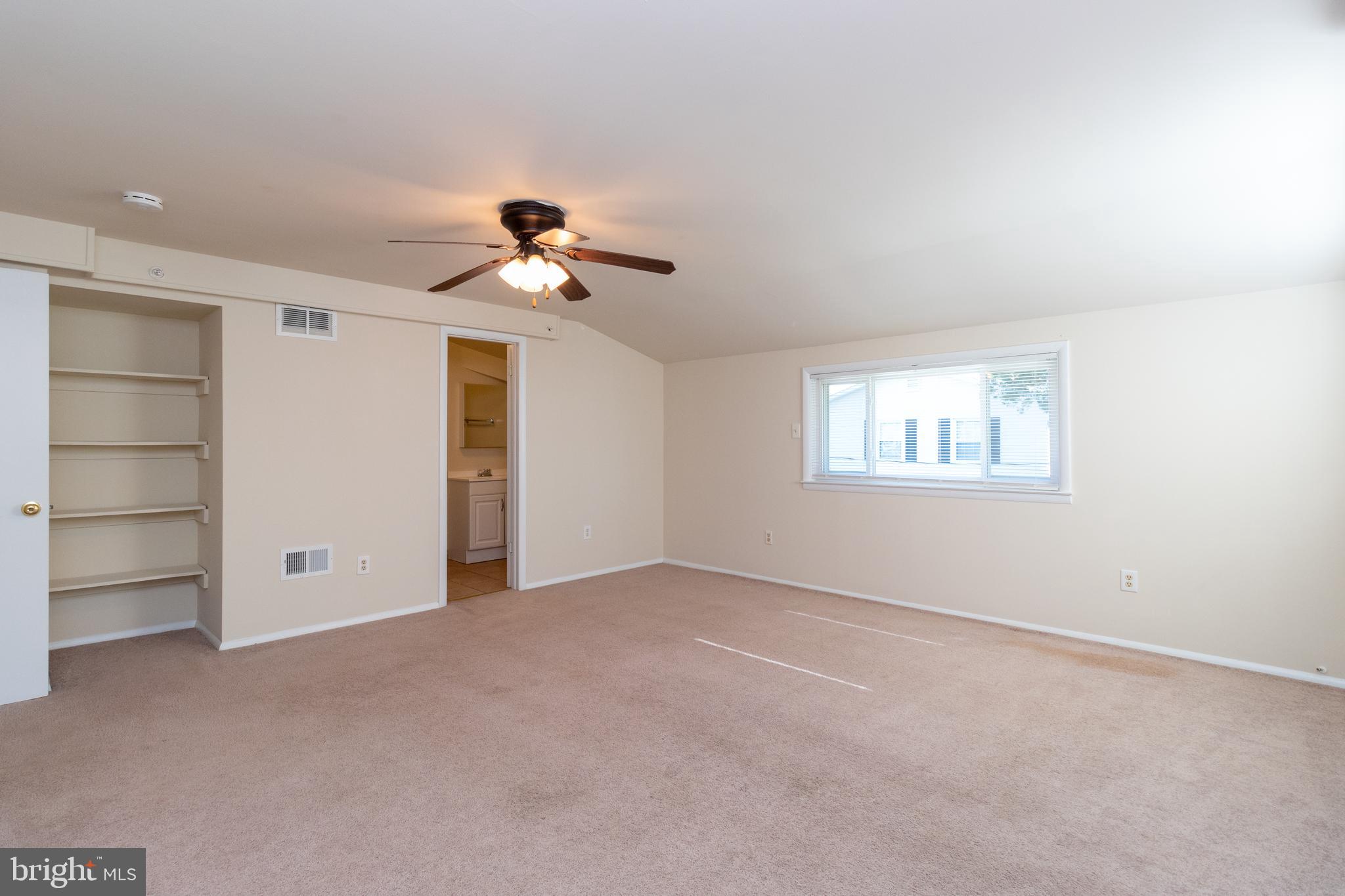 ST CHARLES - CARRINGTON - Residential