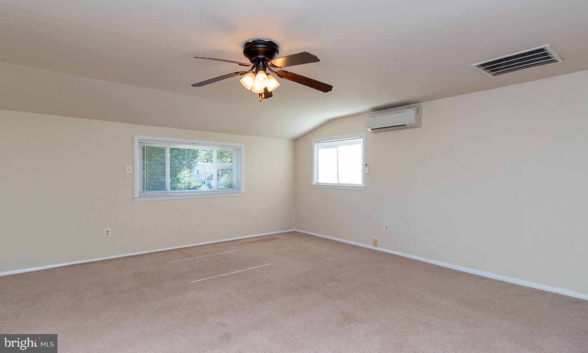 ST CHARLES - CARRINGTON - Residential