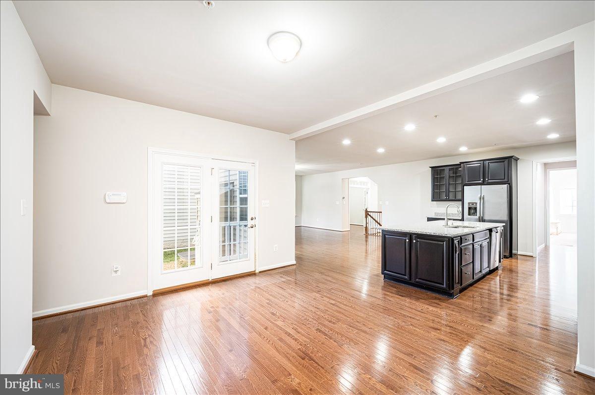 CABIN BRANCH - Residential