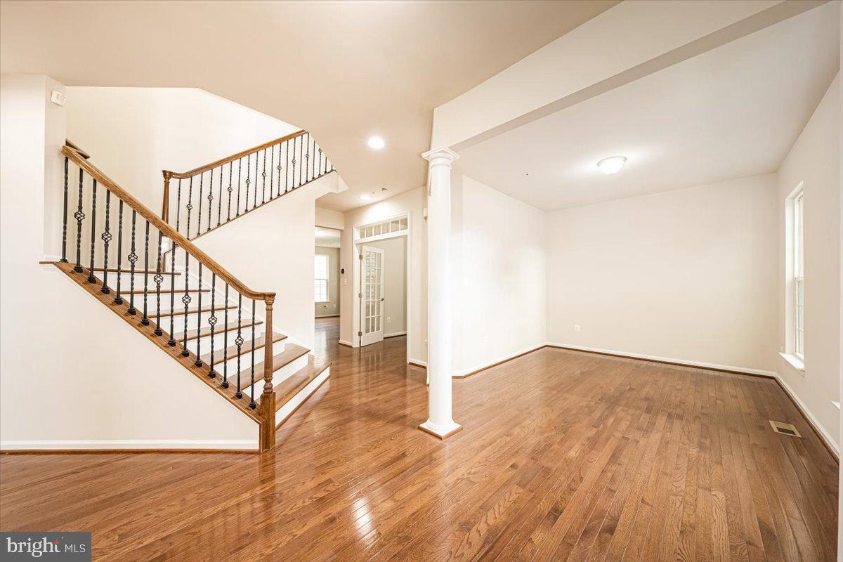 CABIN BRANCH - Residential