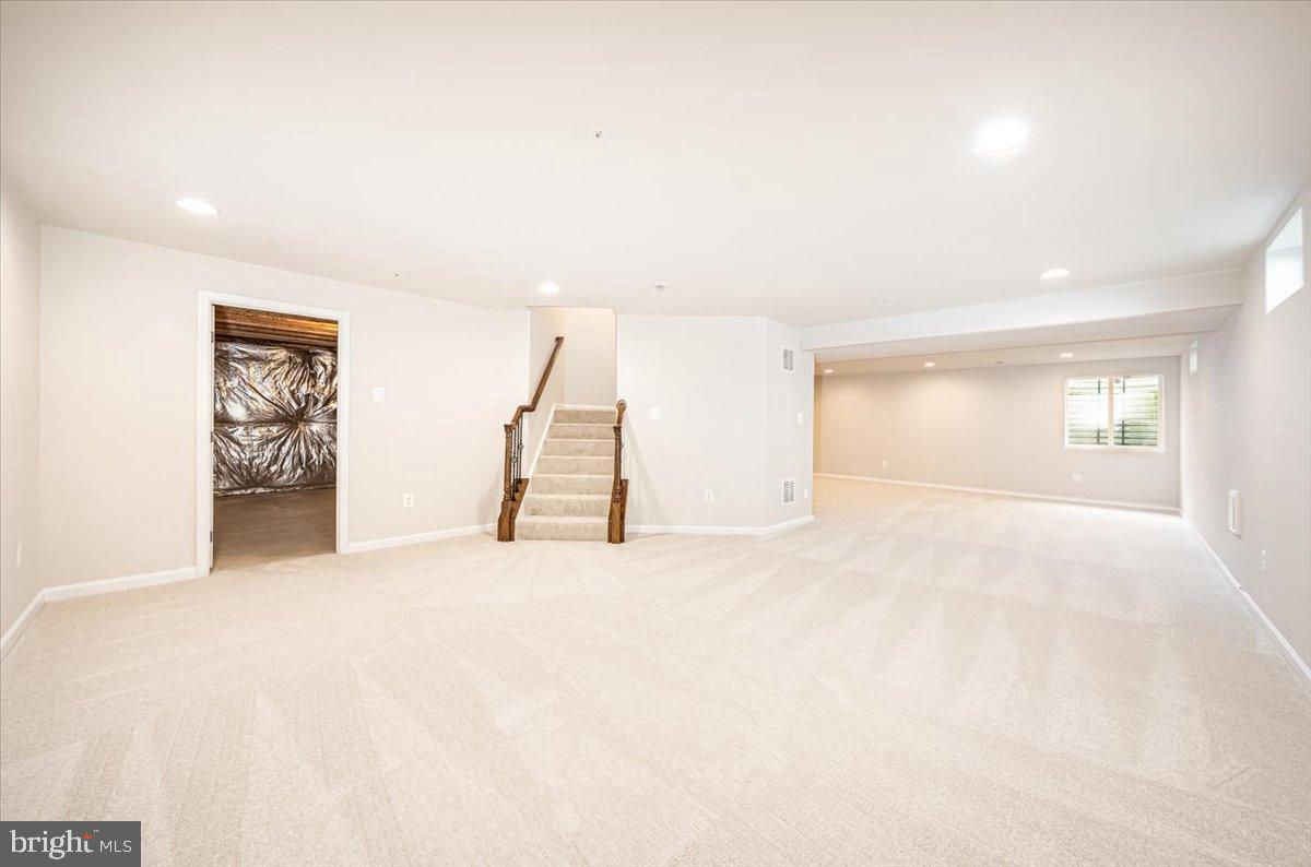 CABIN BRANCH - Residential