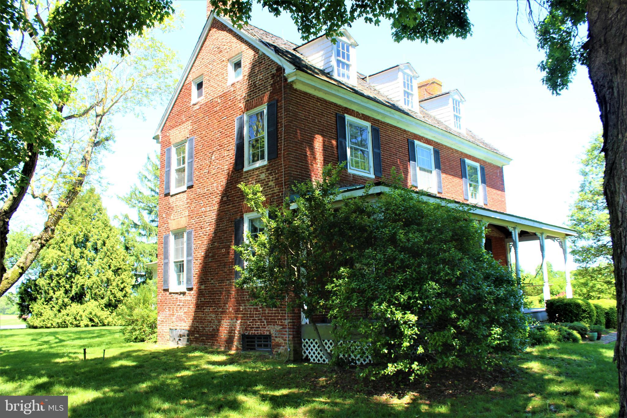 POMONA - Residential