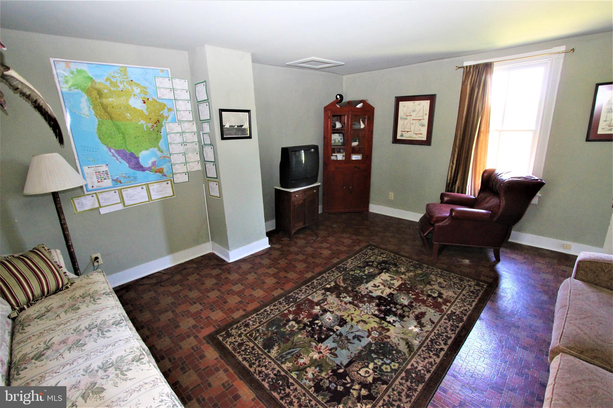 POMONA - Residential