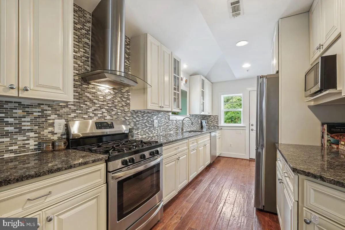 Additional image 51 of 6425 4th Avenue, Takoma Park, MD 20912