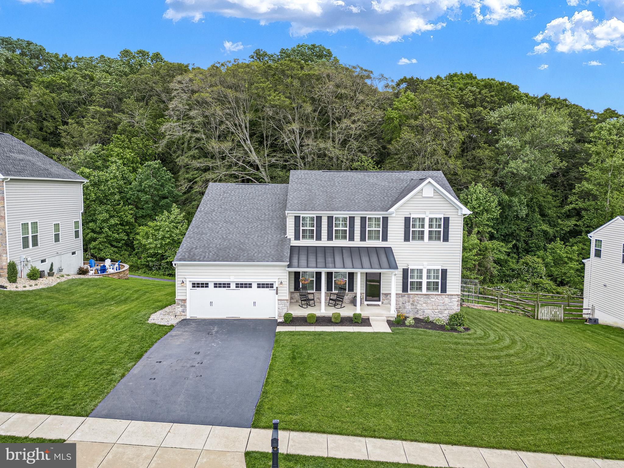 432 COOTE DRIVE